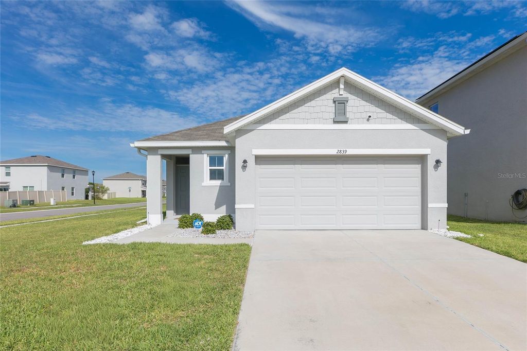 Photo of 2839 Maiden Grass Isle, Wesley Chapel, FL 33543 (MLS # TB8516541)
