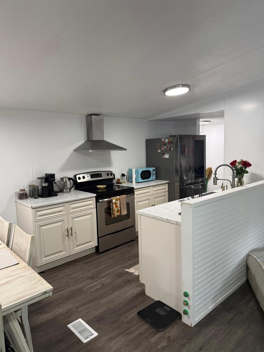 HILTOP - Residential