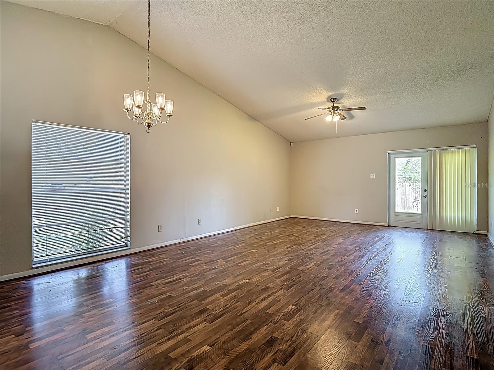 1517 GUNSMITH DRIVE