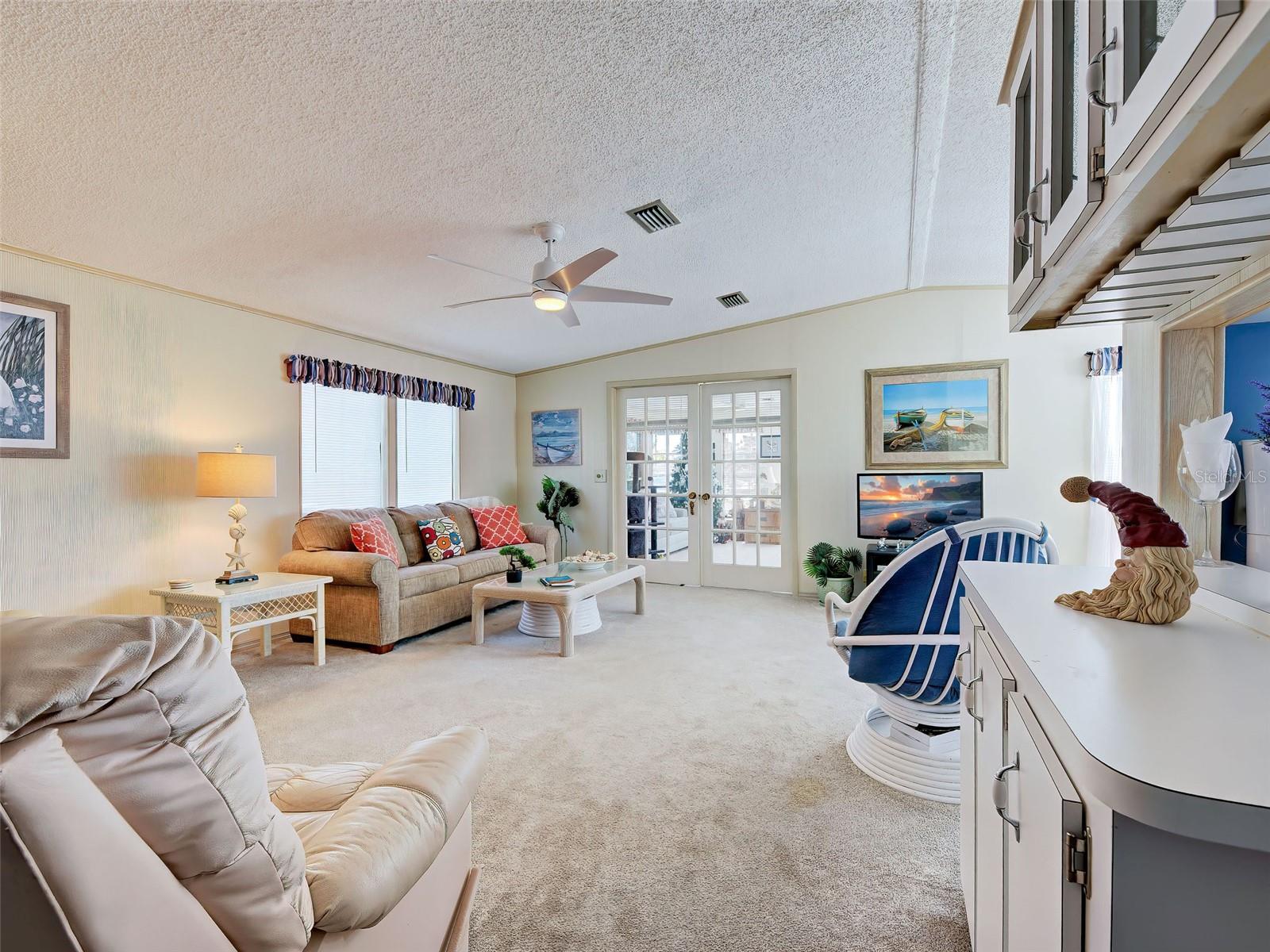 SANDALHAVEN ESTATES - Residential