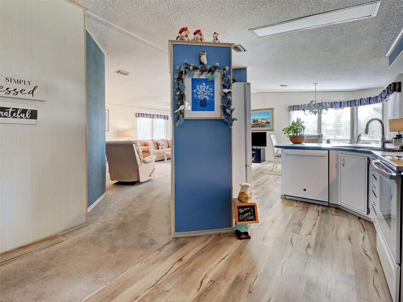 SANDALHAVEN ESTATES - Residential