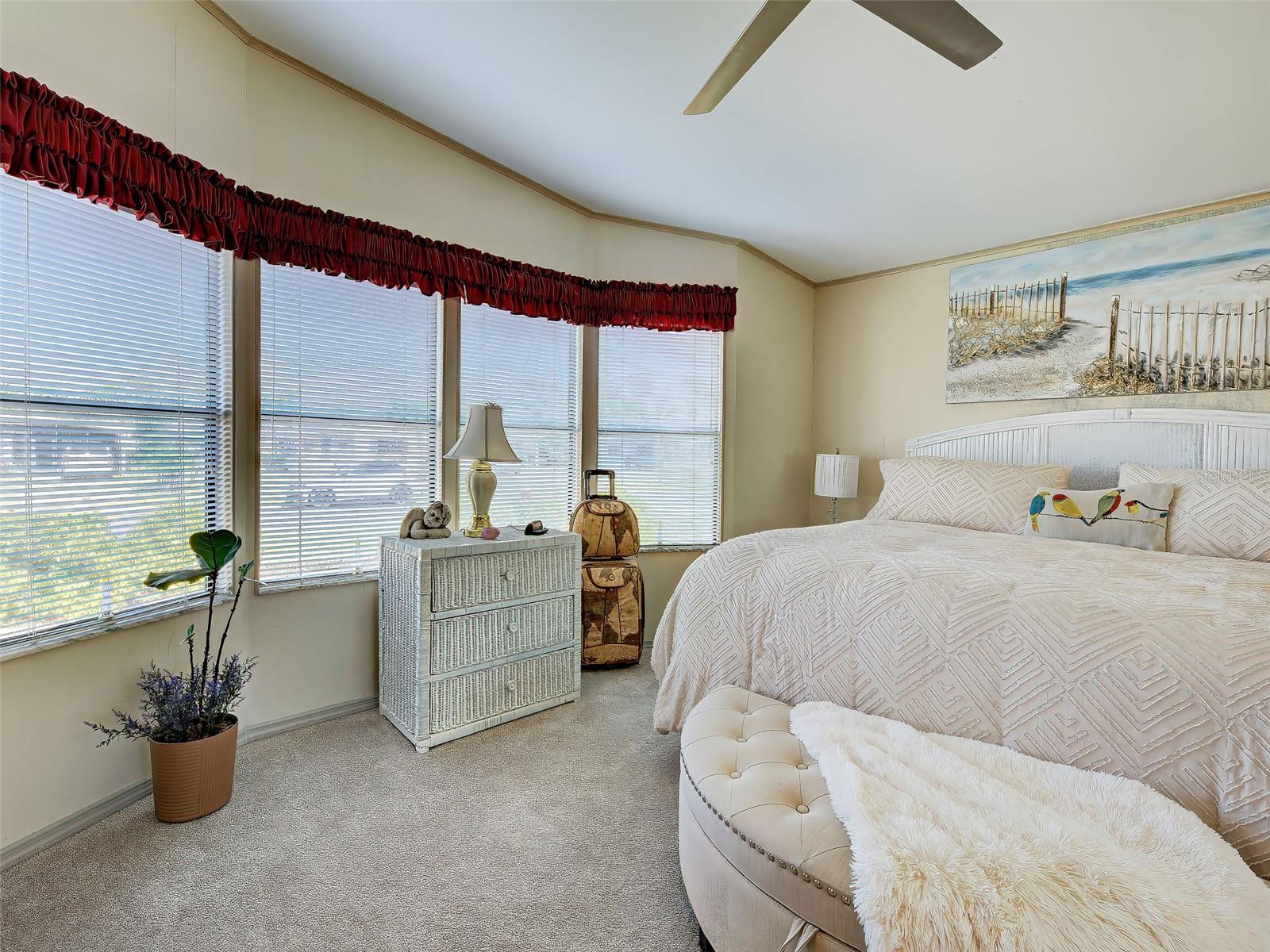 SANDALHAVEN ESTATES - Residential