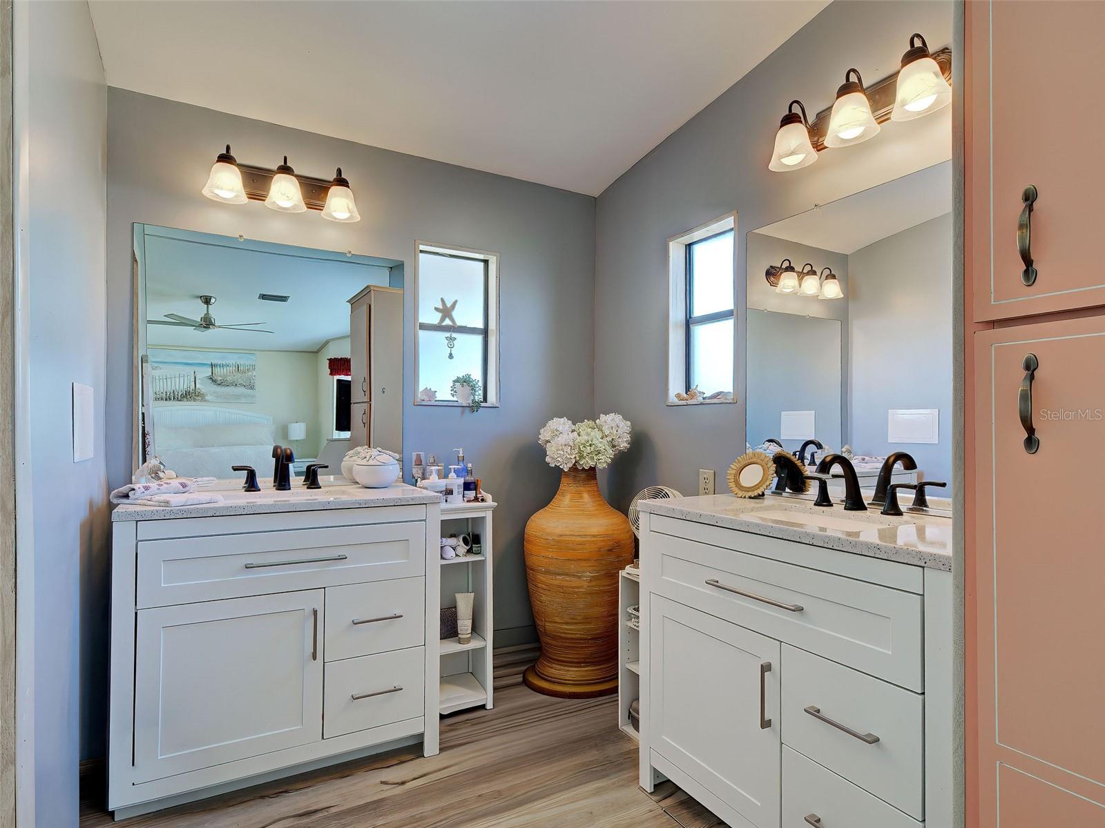 SANDALHAVEN ESTATES - Residential