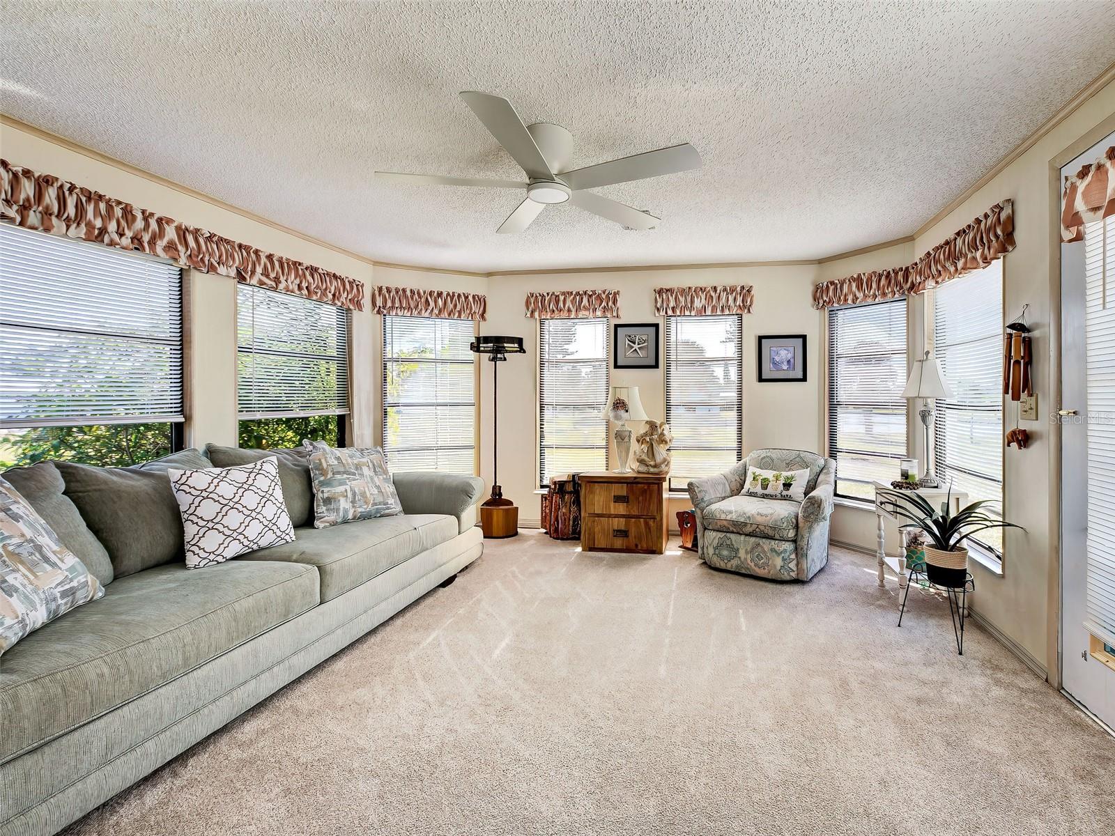 SANDALHAVEN ESTATES - Residential