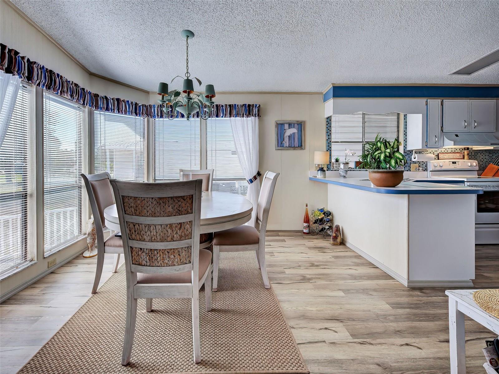 SANDALHAVEN ESTATES - Residential