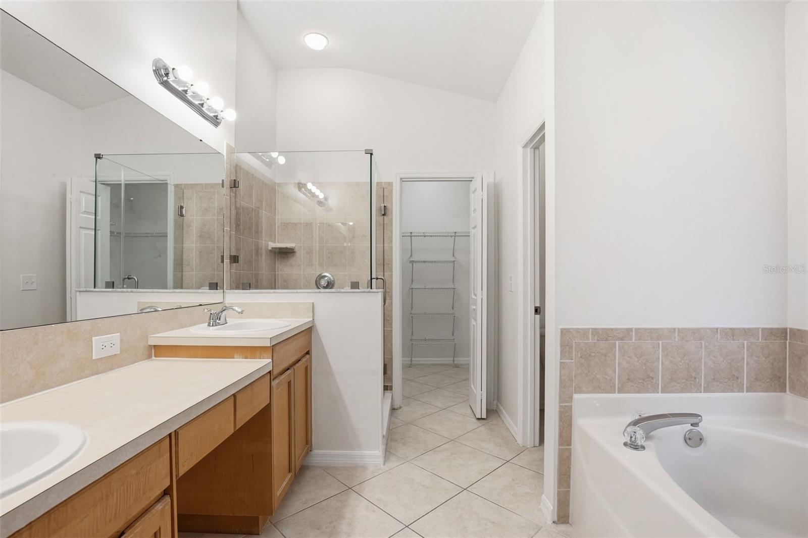 OAKSTEAD PRCL 04 - Residential