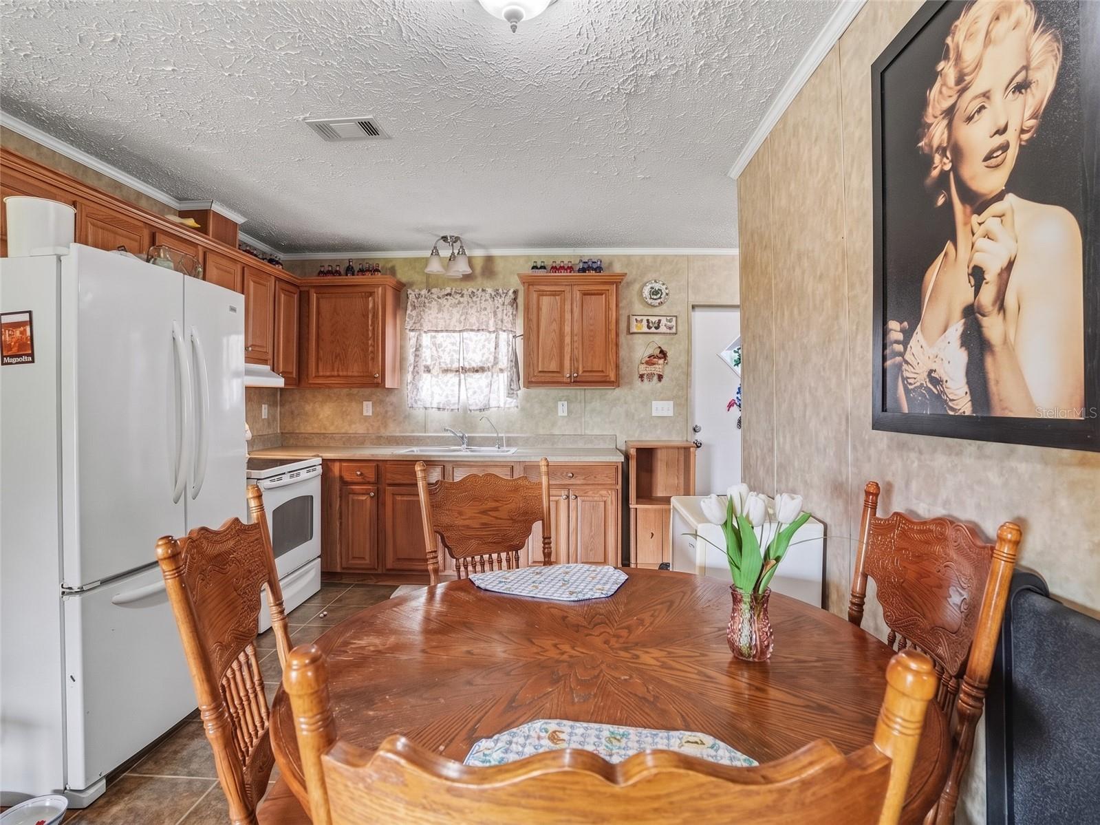 11121 LITHIA PINECREST ROAD, LITHIA, FL, 33547 4 11121 LITHIA PINECREST ROAD