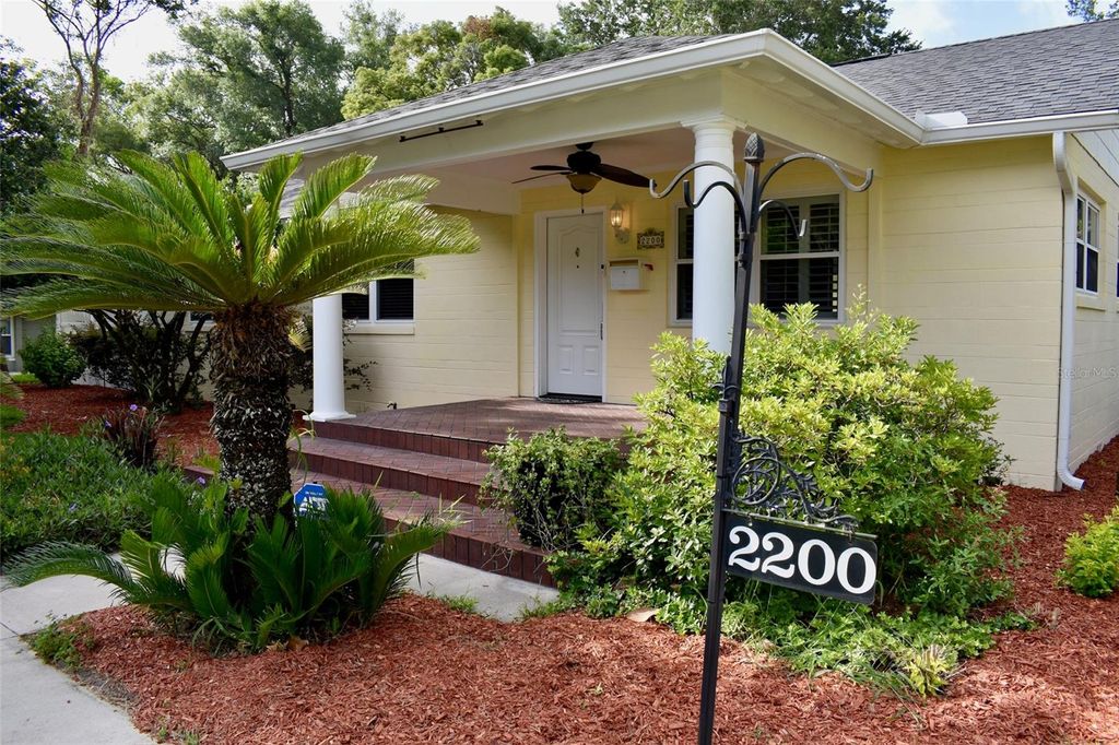 Photo of 2200 E Gore Street, Orlando, FL 32806 (MLS # O6411784)