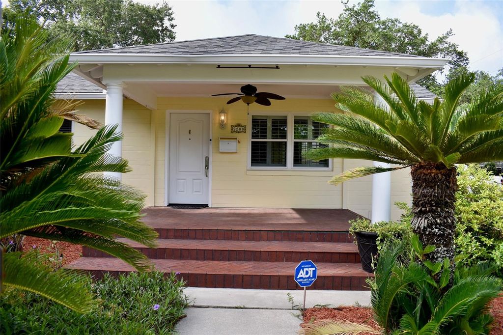 Photo of 2200 E Gore Street, Orlando, FL 32806 (MLS # O6411784)