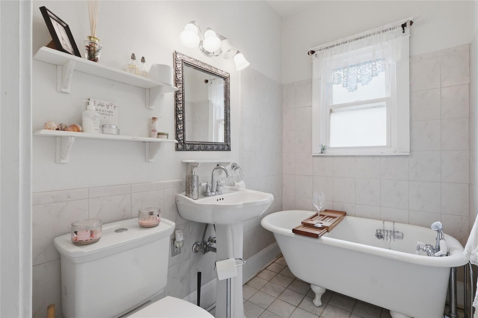 TEMPLE CREST UNIT 2 - Residential