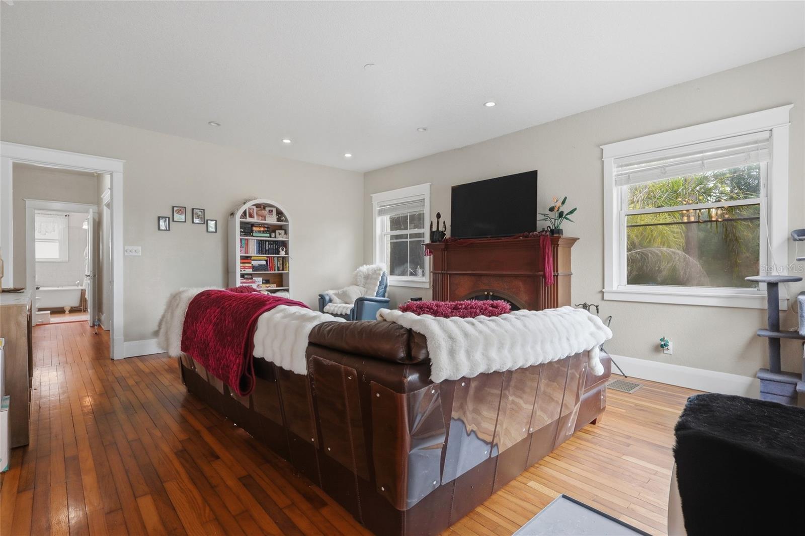 TEMPLE CREST UNIT 2 - Residential