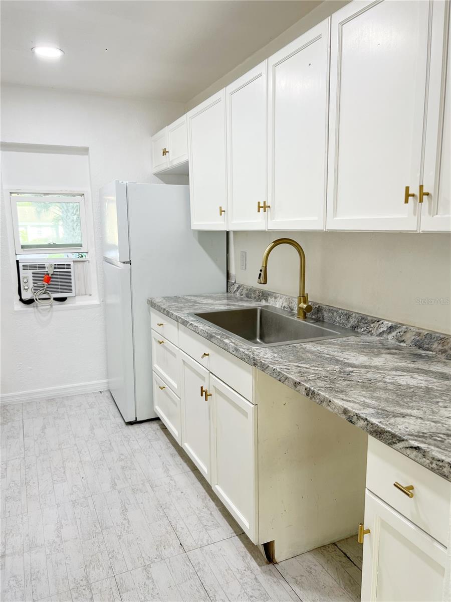 WOODMERE TERRACE - Residential