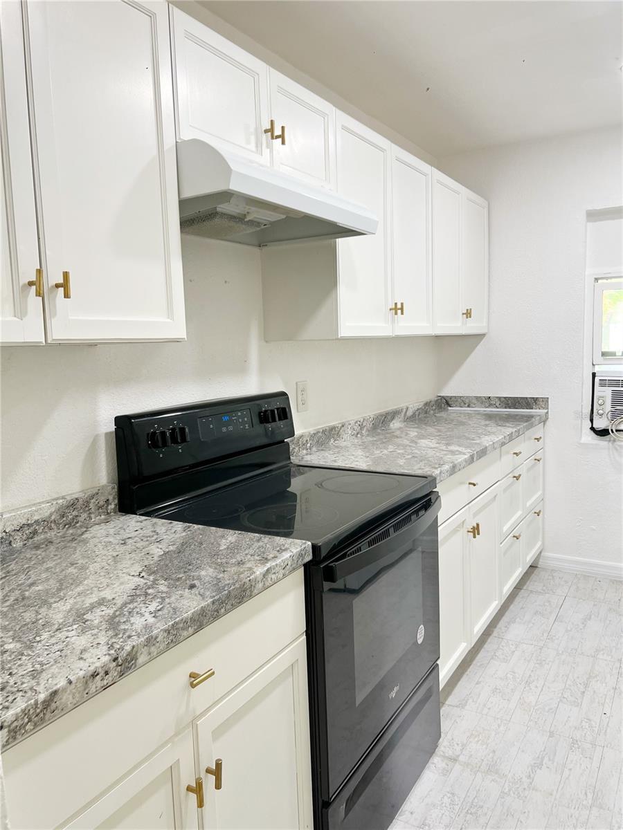 WOODMERE TERRACE - Residential