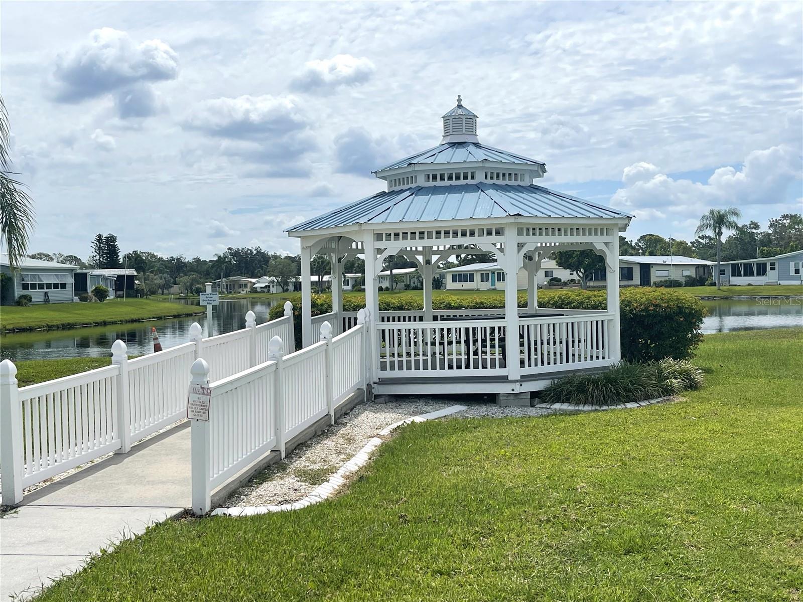 KINGS GATE CLUB MHP - Residential