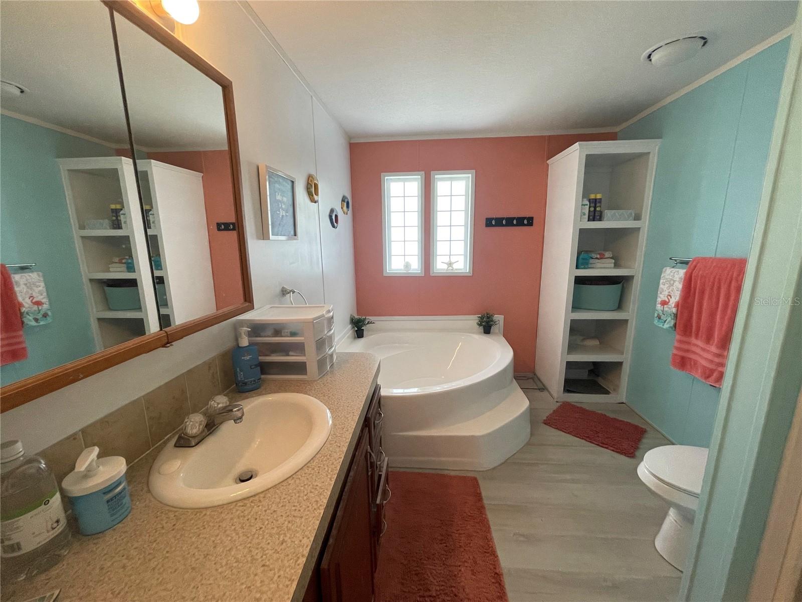 KINGS GATE CLUB MHP - Residential