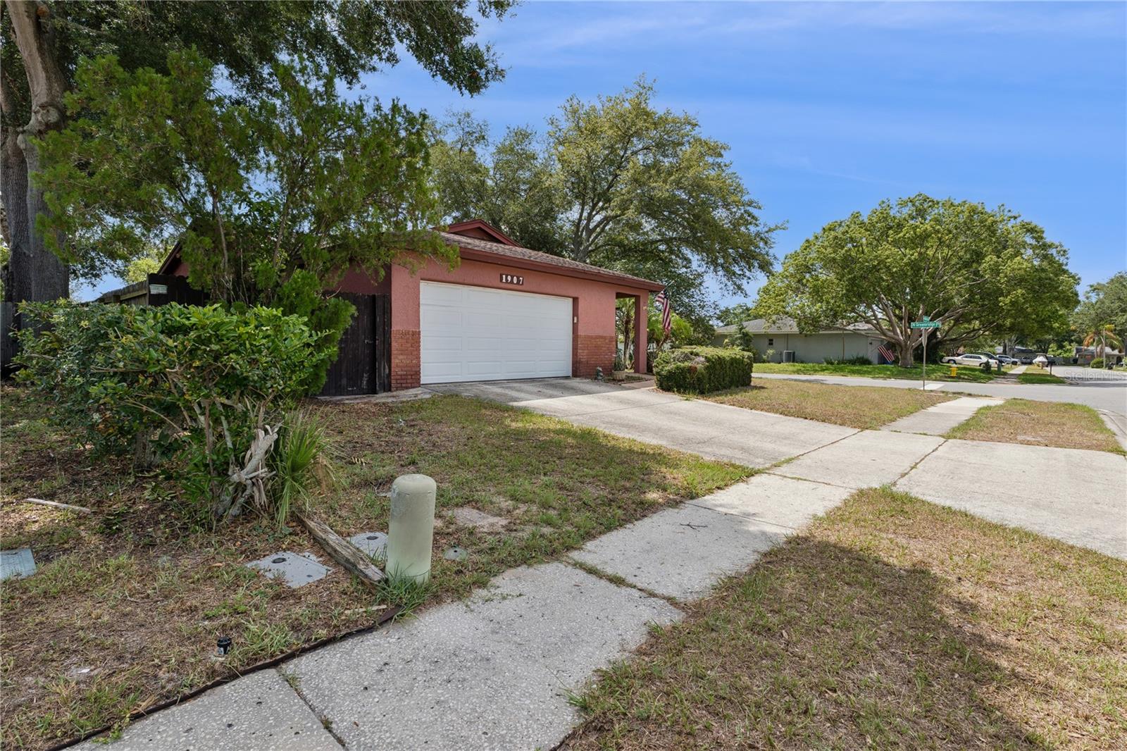 1907 GROVE VALLEY AVE