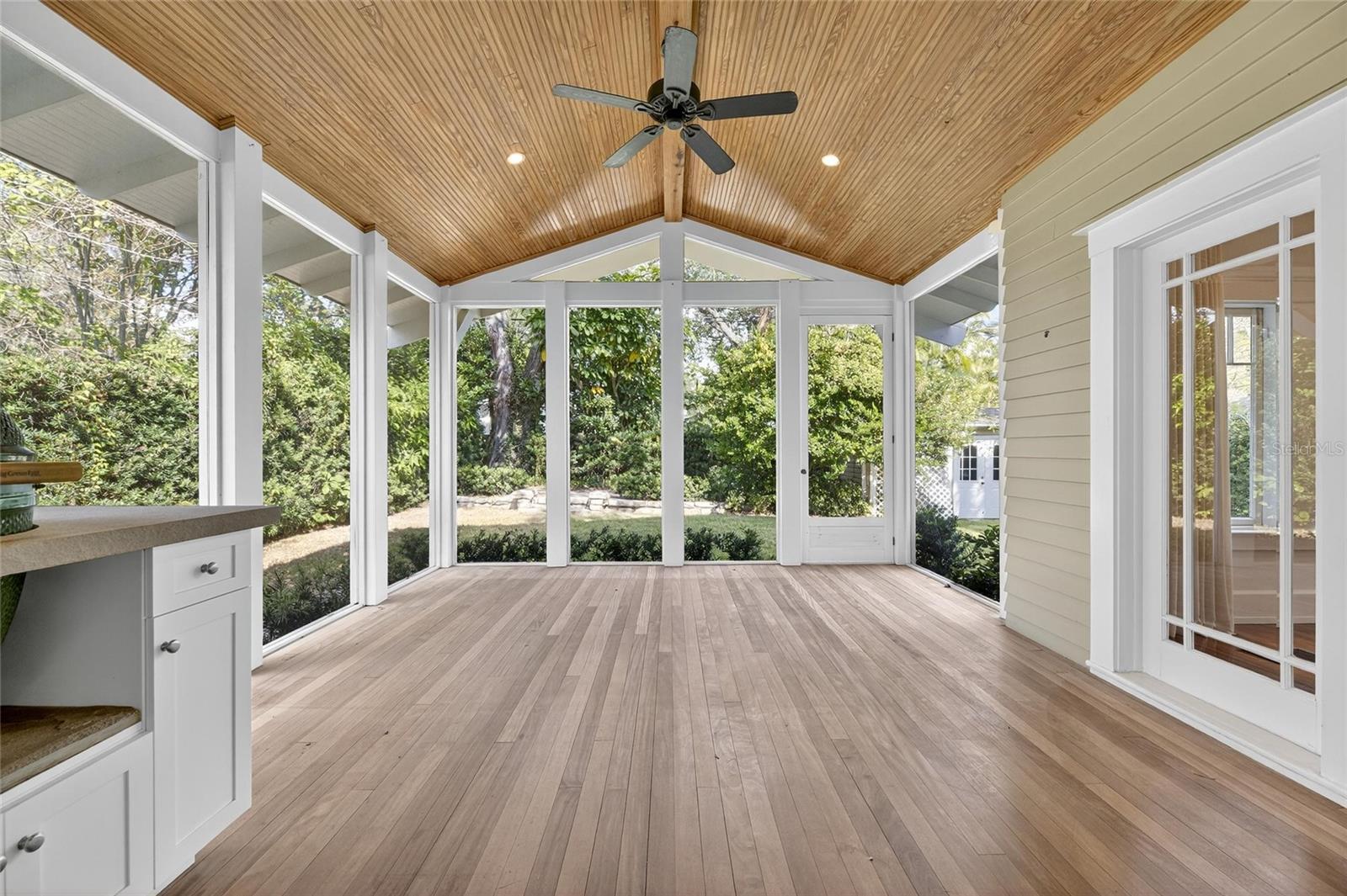 HARBOR VIEW - Residential Lease