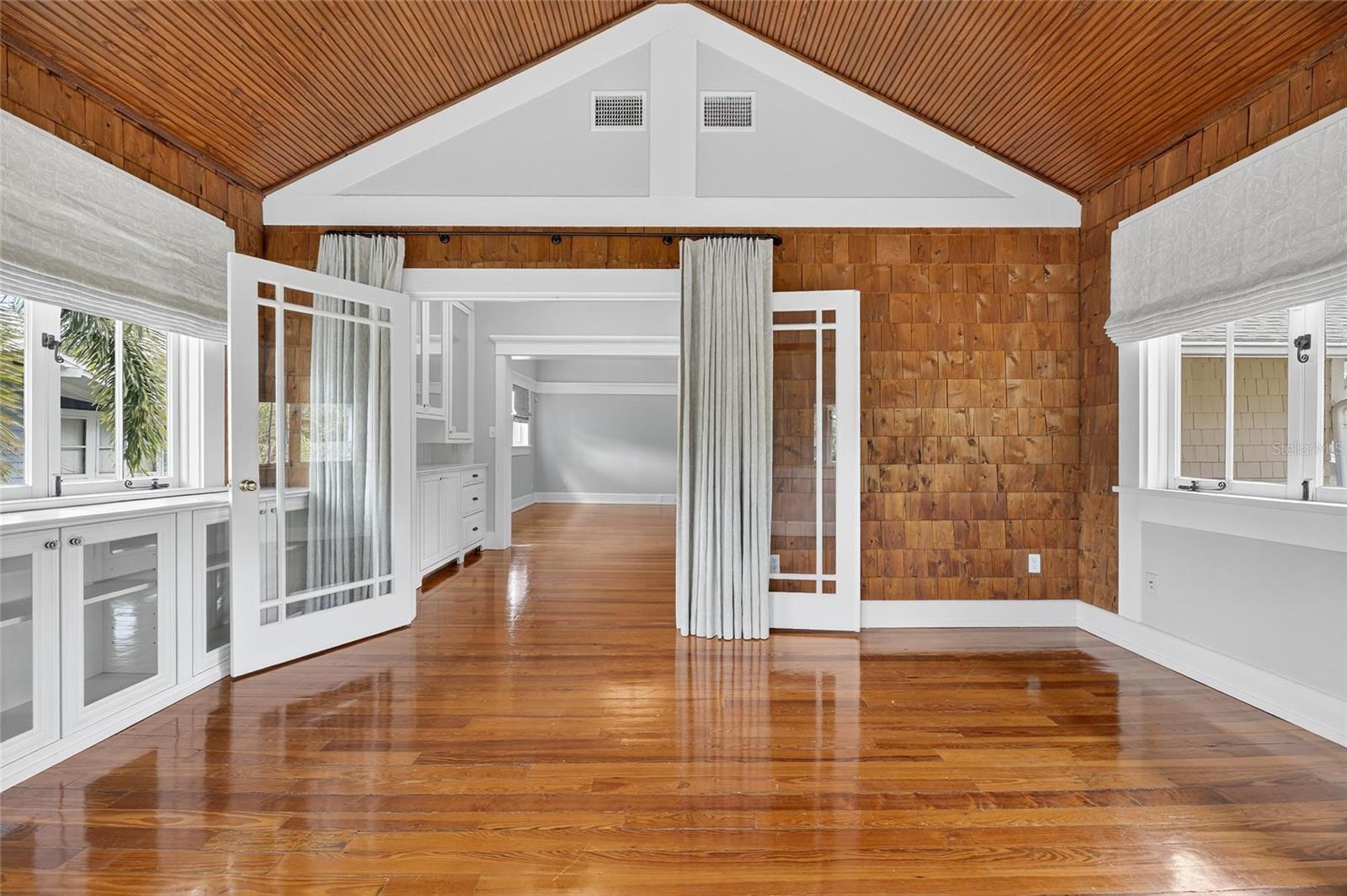 HARBOR VIEW - Residential Lease