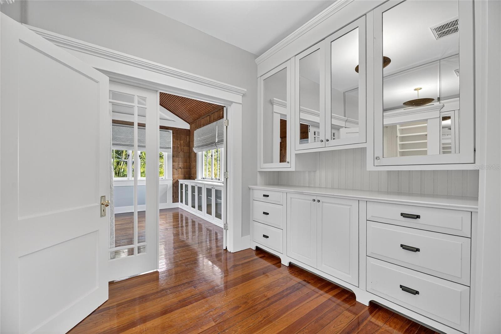 HARBOR VIEW - Residential Lease