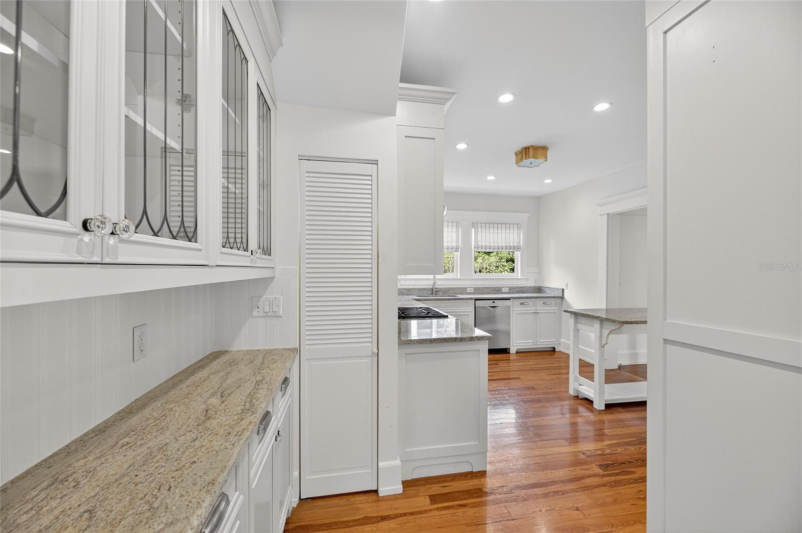 HARBOR VIEW - Residential Lease