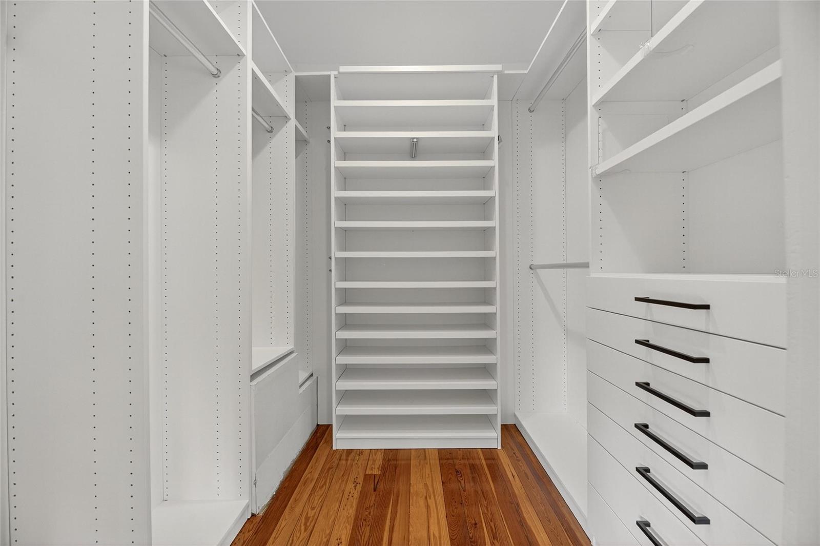 HARBOR VIEW - Residential Lease