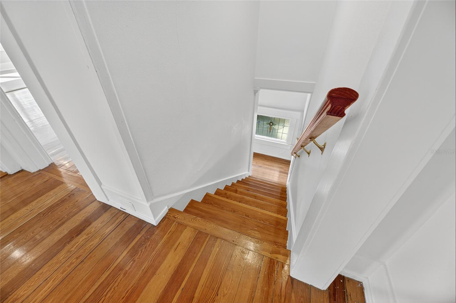 HARBOR VIEW - Residential Lease