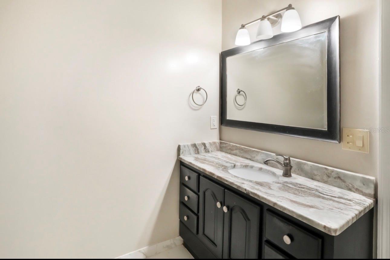 DEEP WOODS - Residential