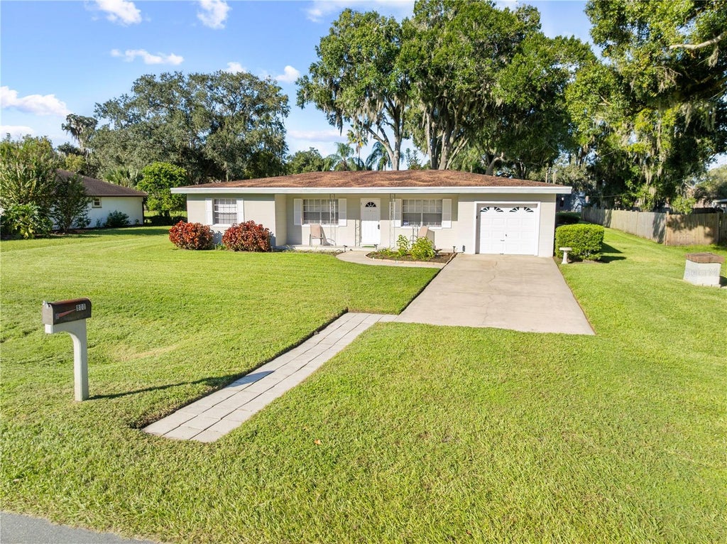 Photo of 800 Aultman Road, Kissimmee, FL 34744 (MLS # O6445421)