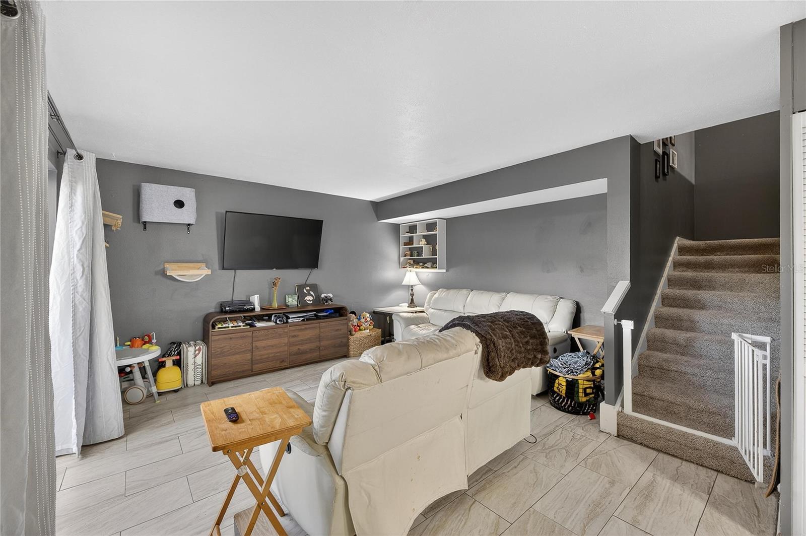 OAK BRIDGE RUN A CONDO - Residential