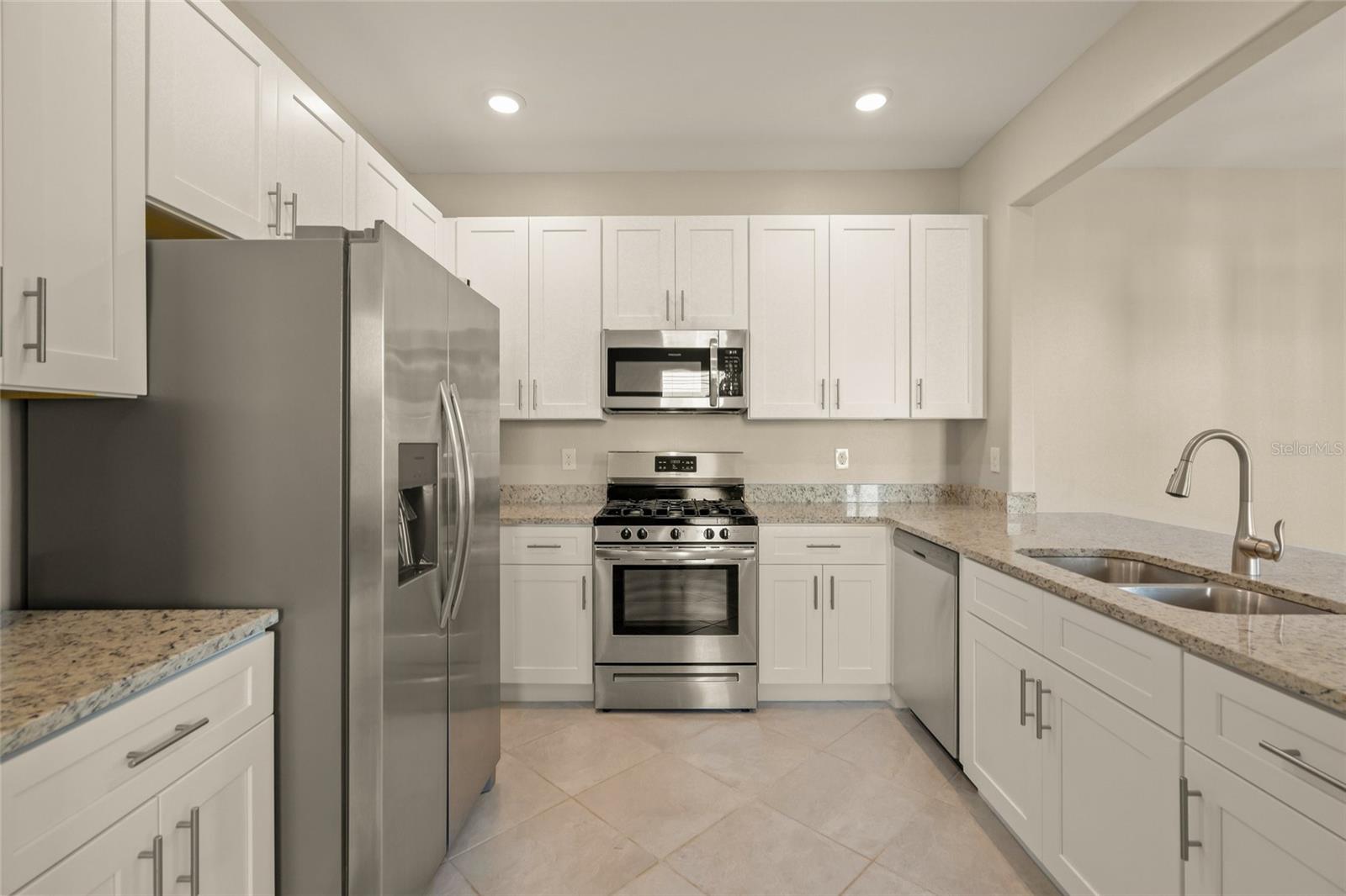 LORRAINE LAKES PH IIA - Residential