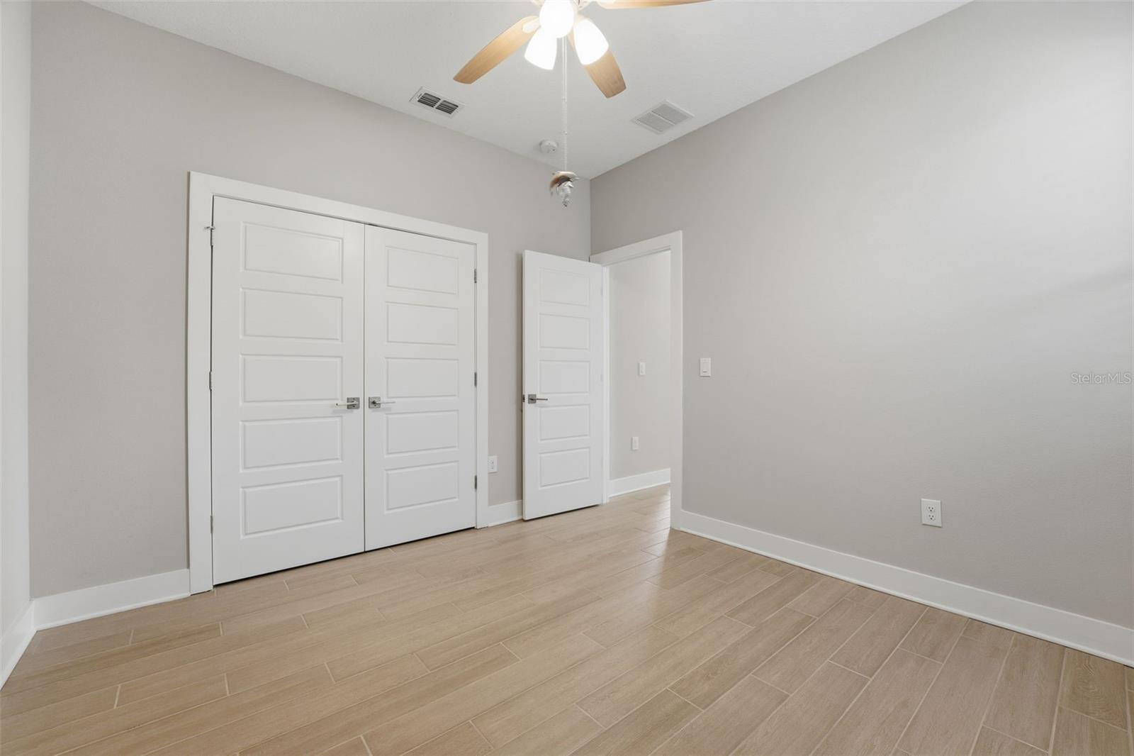 VENICE WOODLANDS PH 1 - Residential