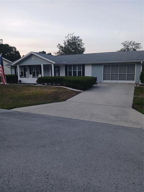 Photo of 8152 SW 108th Loop, Ocala, FL 34481 (MLS # OM724153)