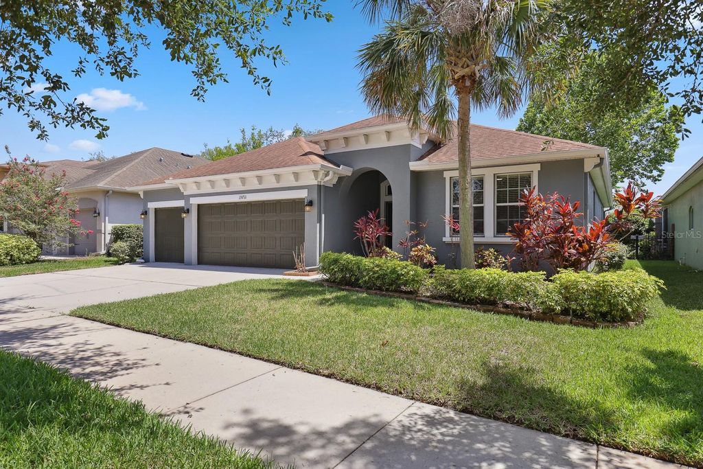 Photo of 15711 Starling Dale Lane, Lithia, FL 33547 (MLS # TB8387747)