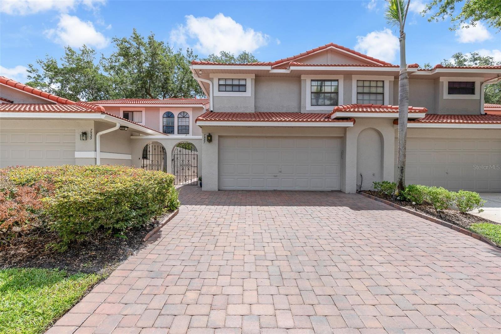 7537 FENWICK COVE LANE