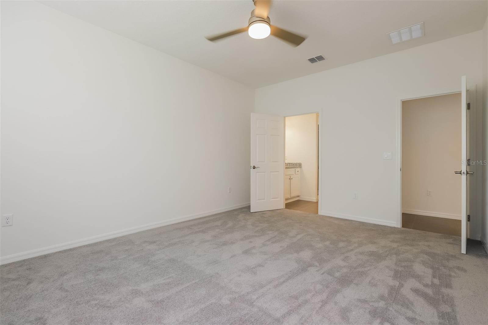 WINDSOR RESERVE PH 1 - Residential Lease