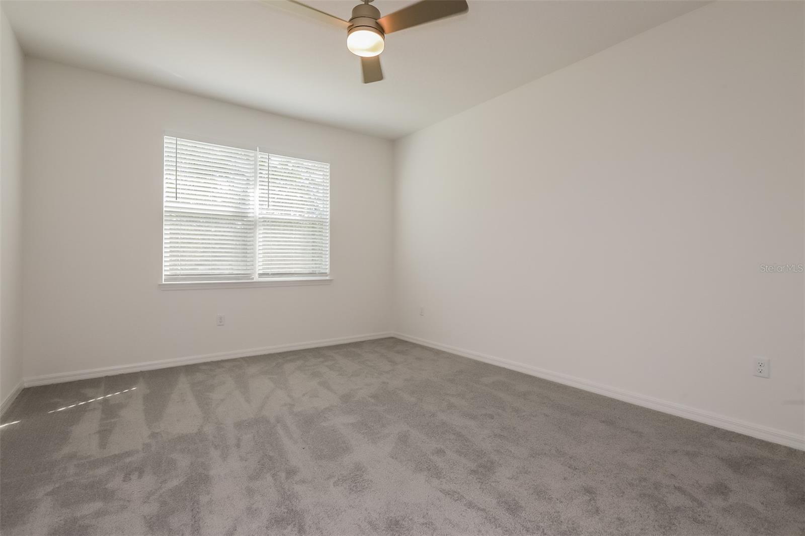 WINDSOR RESERVE PH 1 - Residential Lease