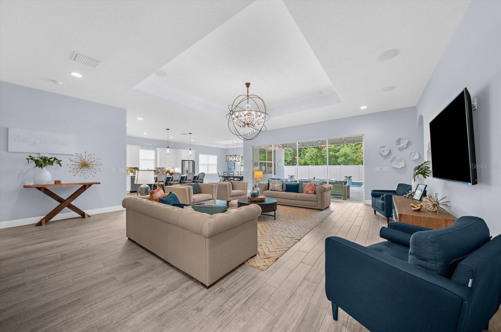 2013 BEE BRANCH COURT