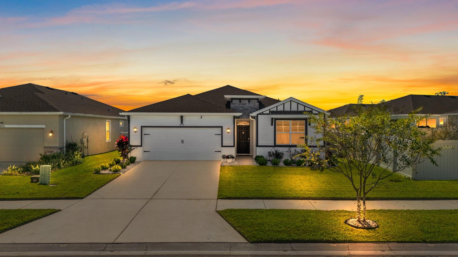 ABBOTT PARK - Residential