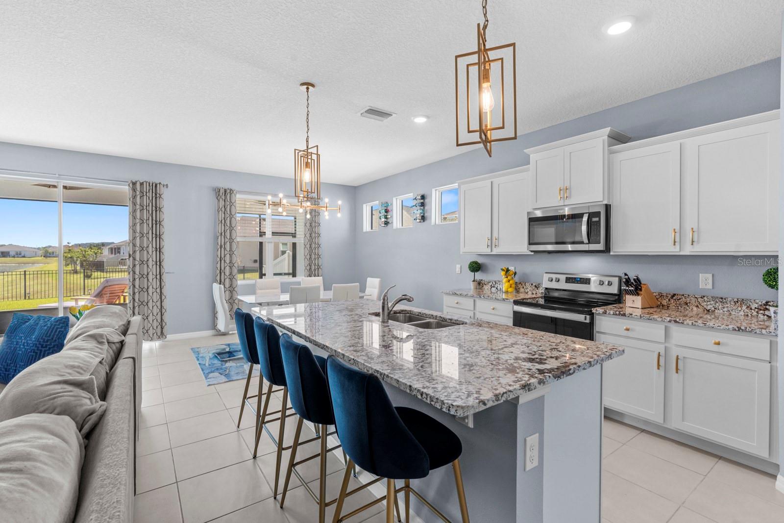 ABBOTT PARK - Residential