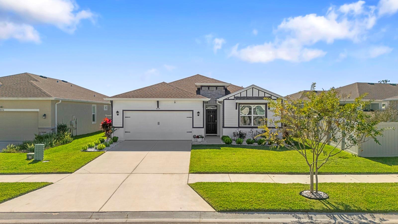 ABBOTT PARK - Residential