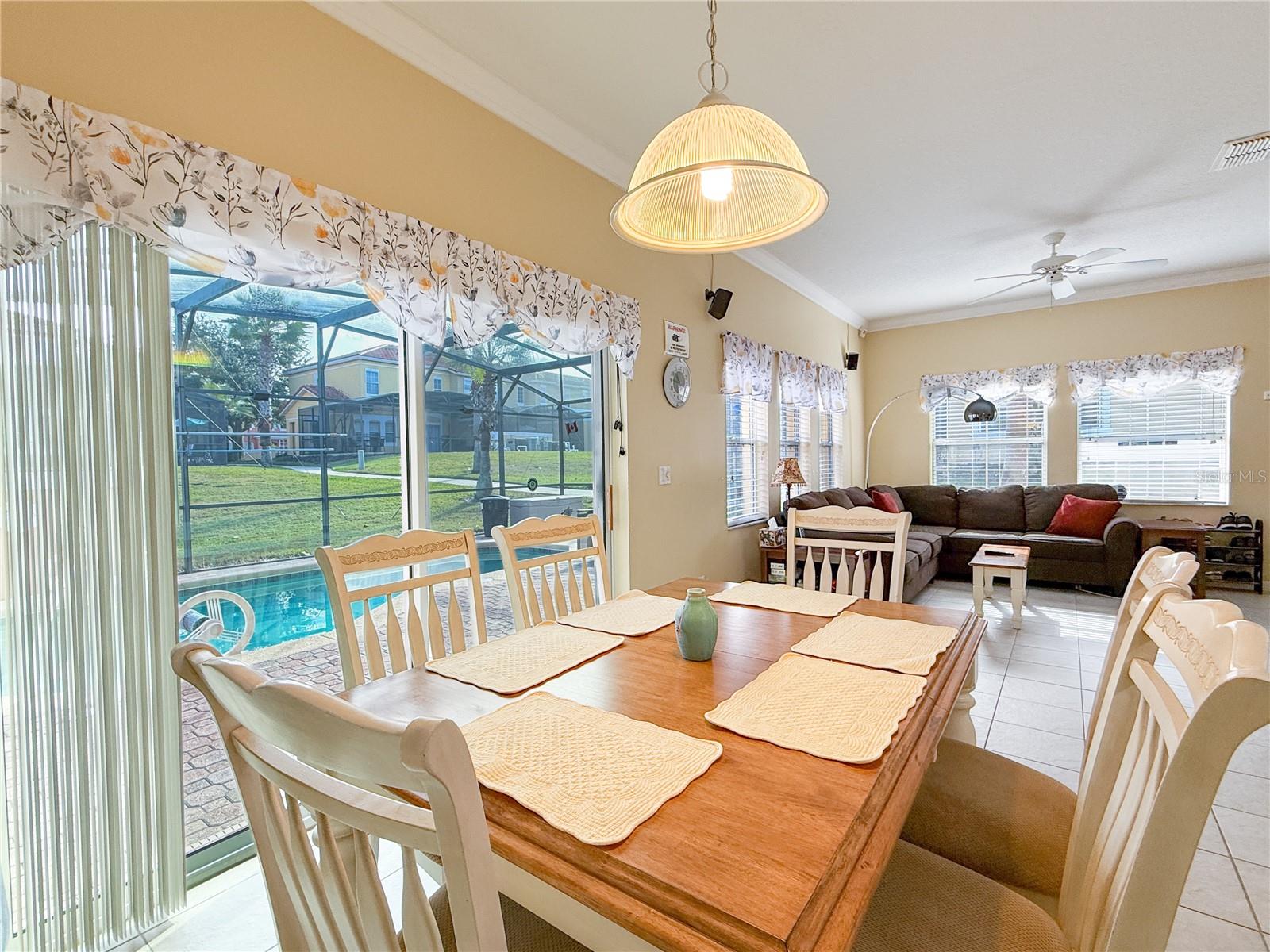 ENCANTADA PH 1 - Residential