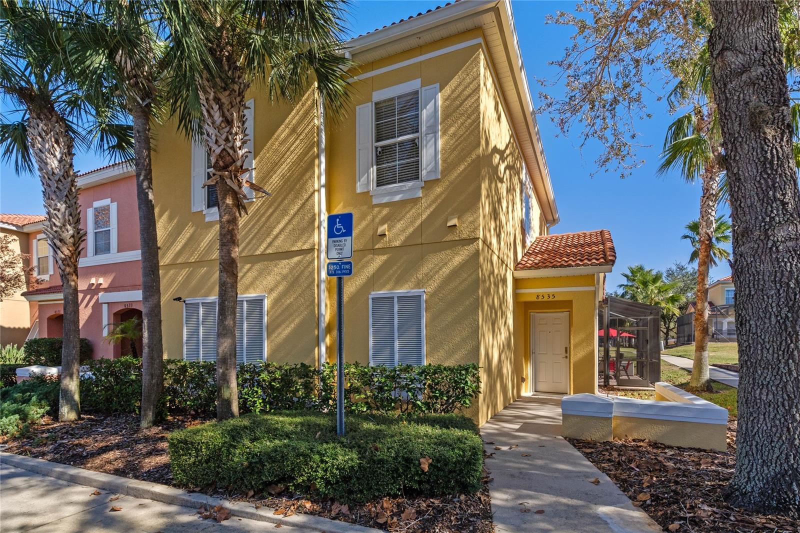 ENCANTADA PH 1 - Residential