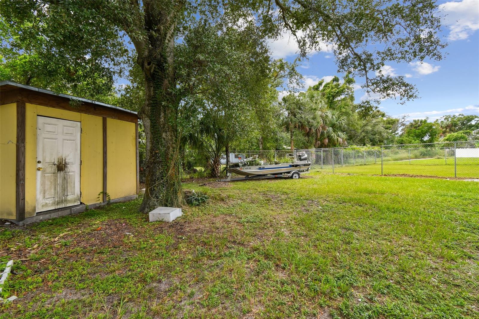 FOREST PARK RESUB OF BLOCKS 1 - Commercial Sale