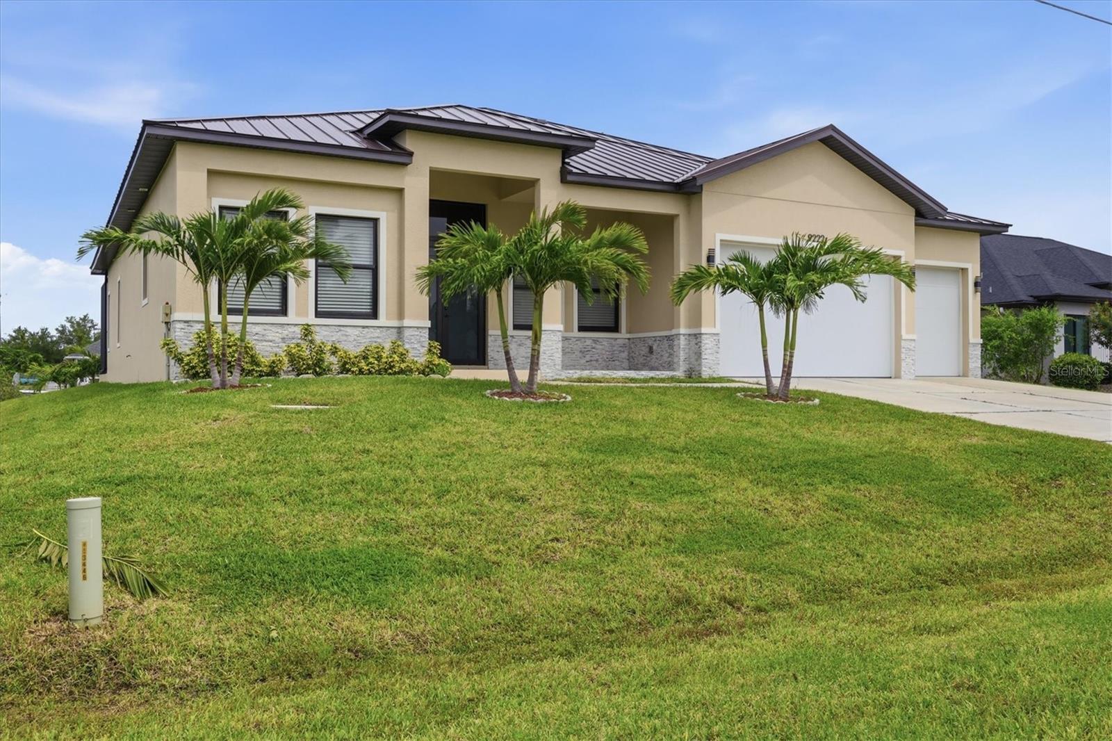 9222 ROSEBUD CIRCLE