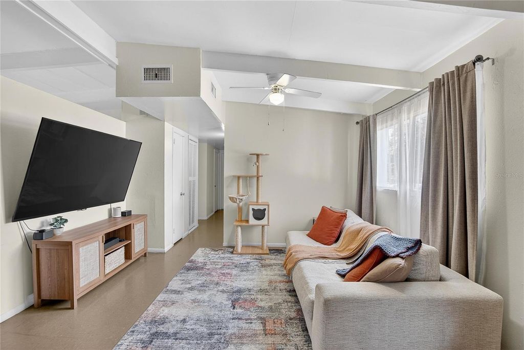 Photo of 2016 Windsor Way, Tampa, FL 33619 (MLS # TB8473702)