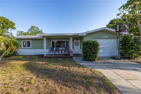 A home in SEMINOLE