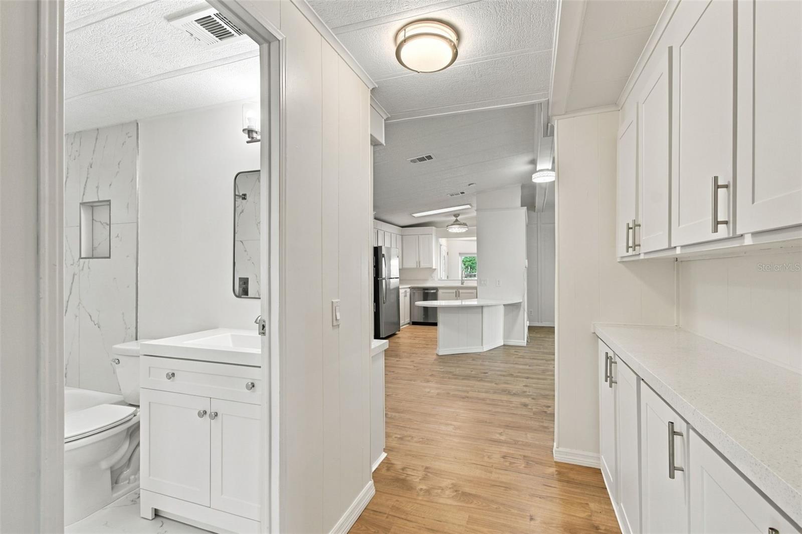 130 CLUBVIEW DRIVE 2