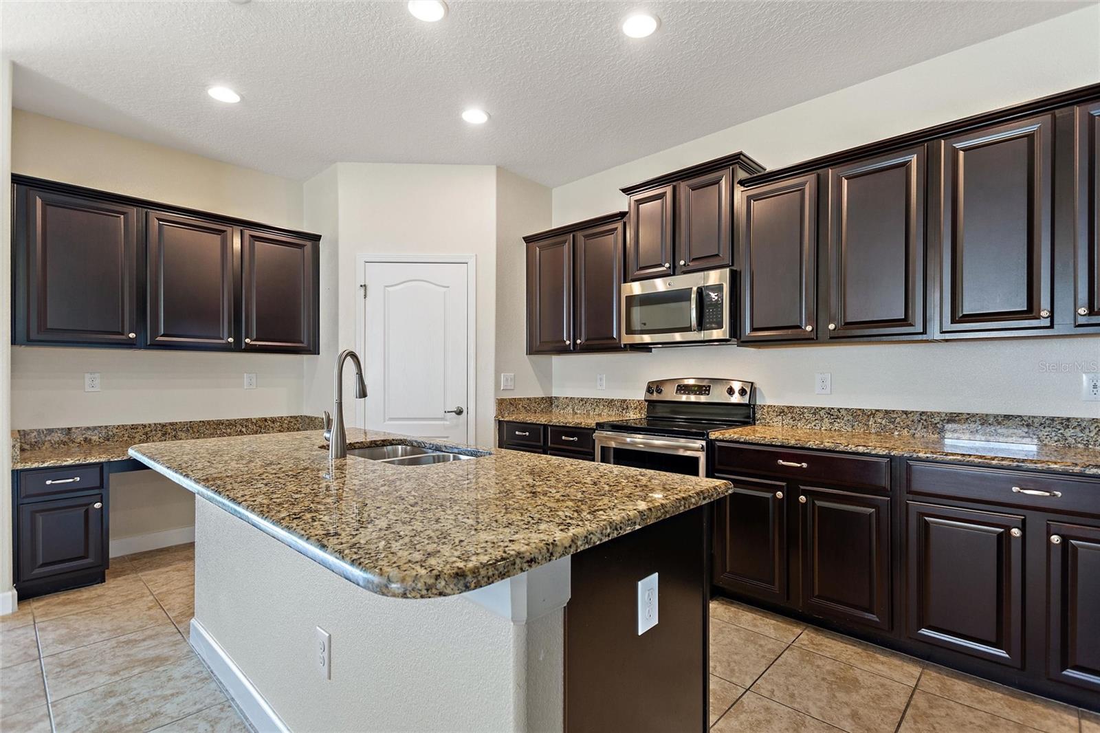 STONEYBROOK SOUTH PH 1 - Residential