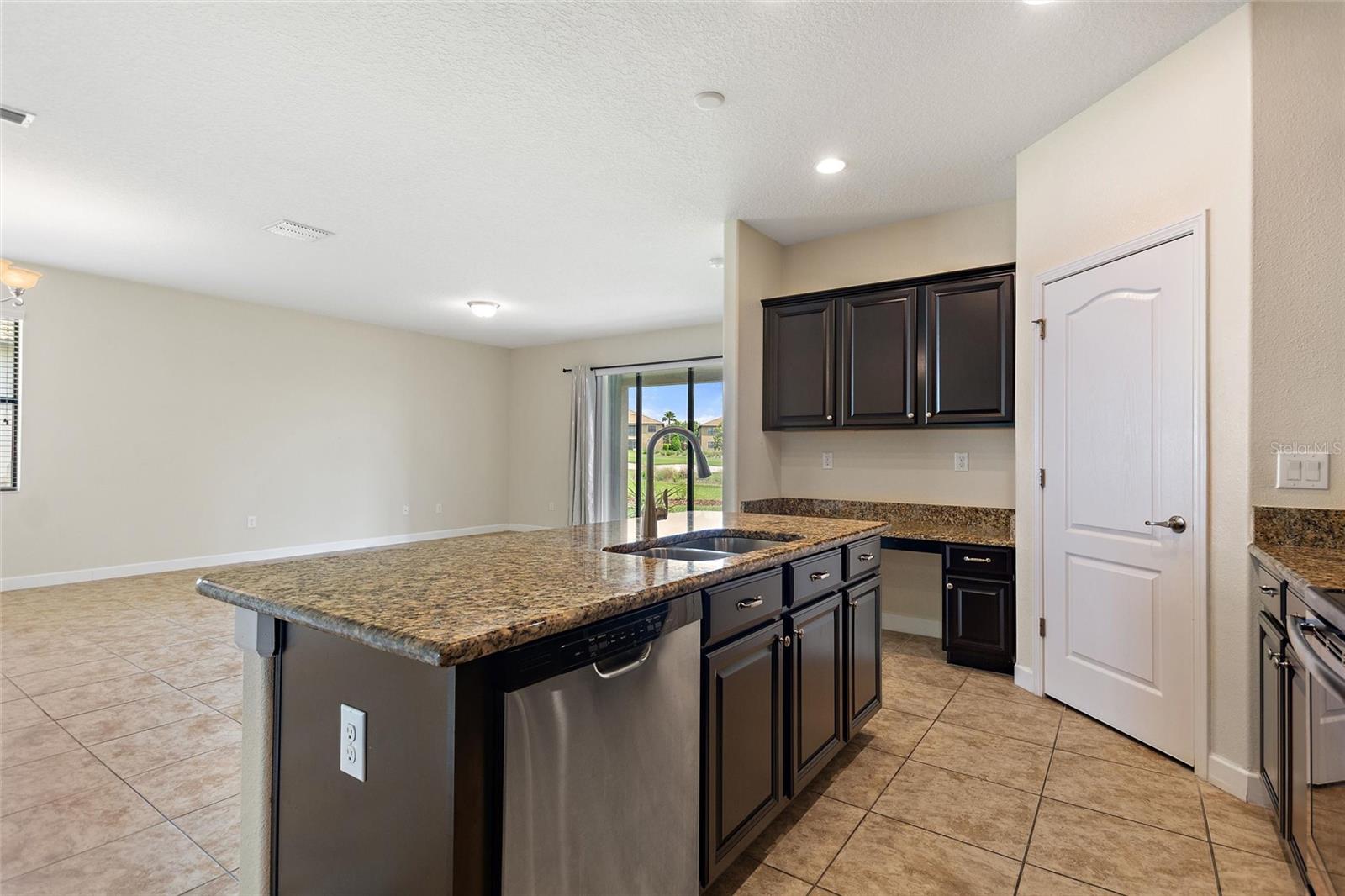 STONEYBROOK SOUTH PH 1 - Residential