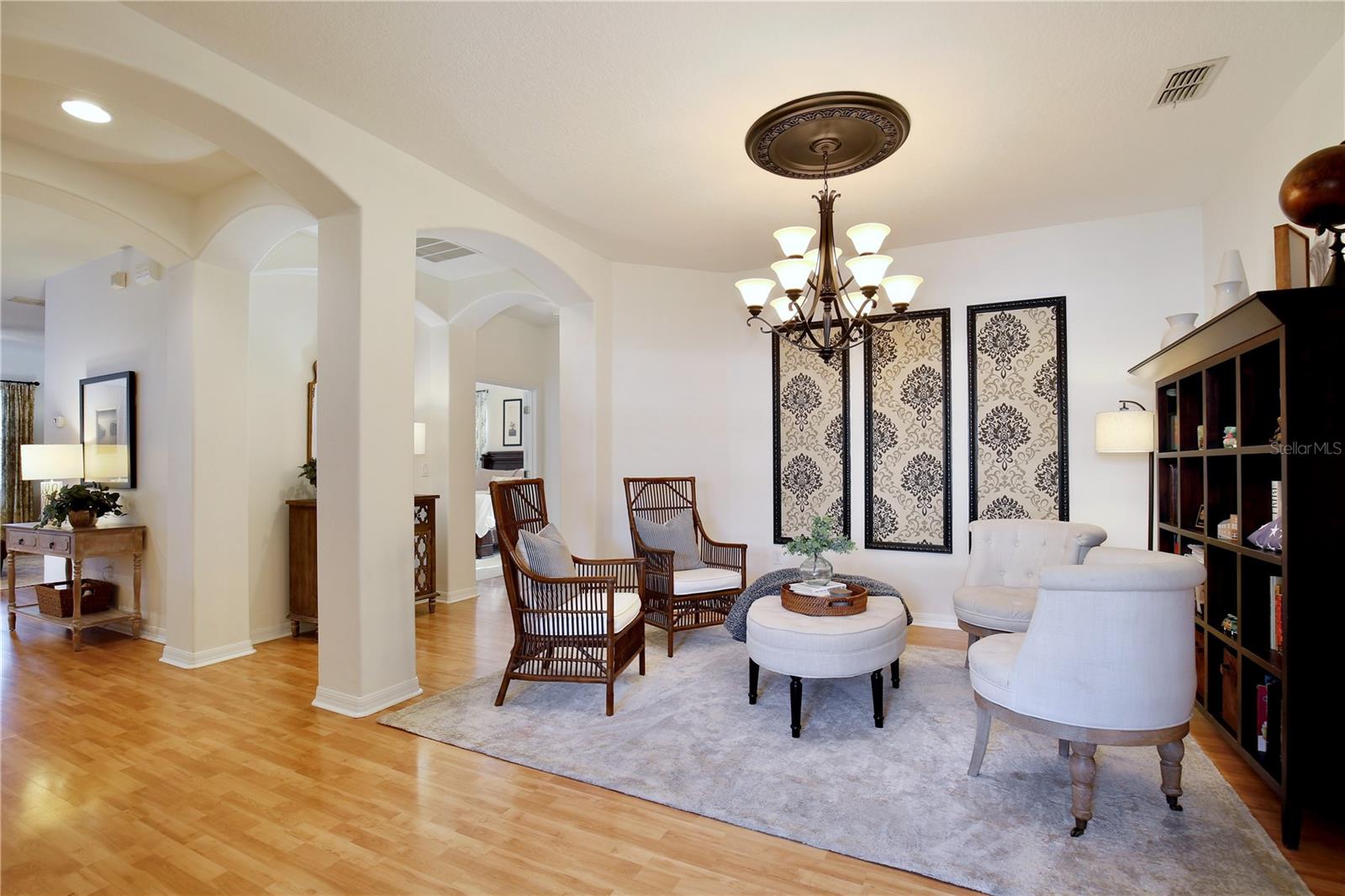 5021 CARILLON LANE